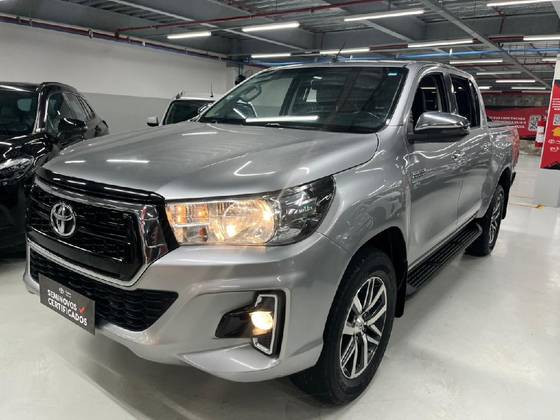 TOYOTA HILUX 2.7 SRV 4X2 CD 16V FLEX 4P AUTOMÁTICO
